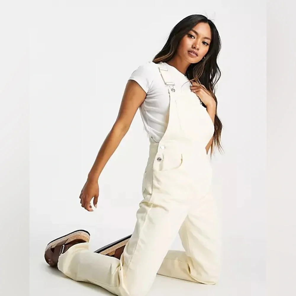 Cool Light Yellow Denim 90s Straight Leg Overall Sz 2 NEW - Picture 2 of 5